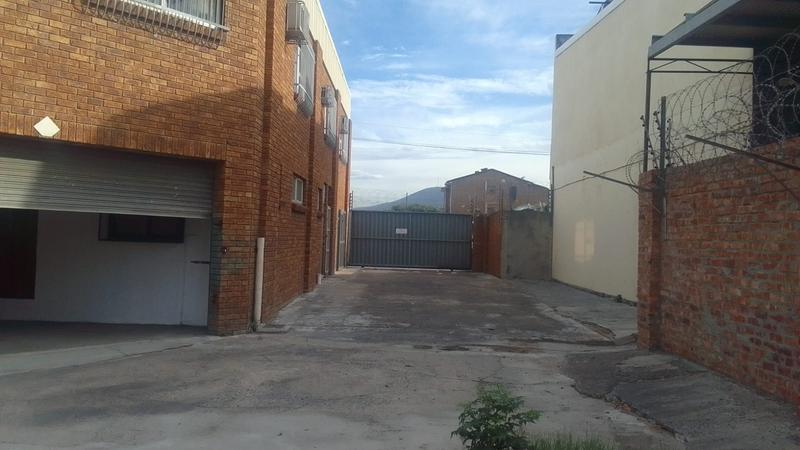 To Let commercial Property for Rent in Klipkop Western Cape